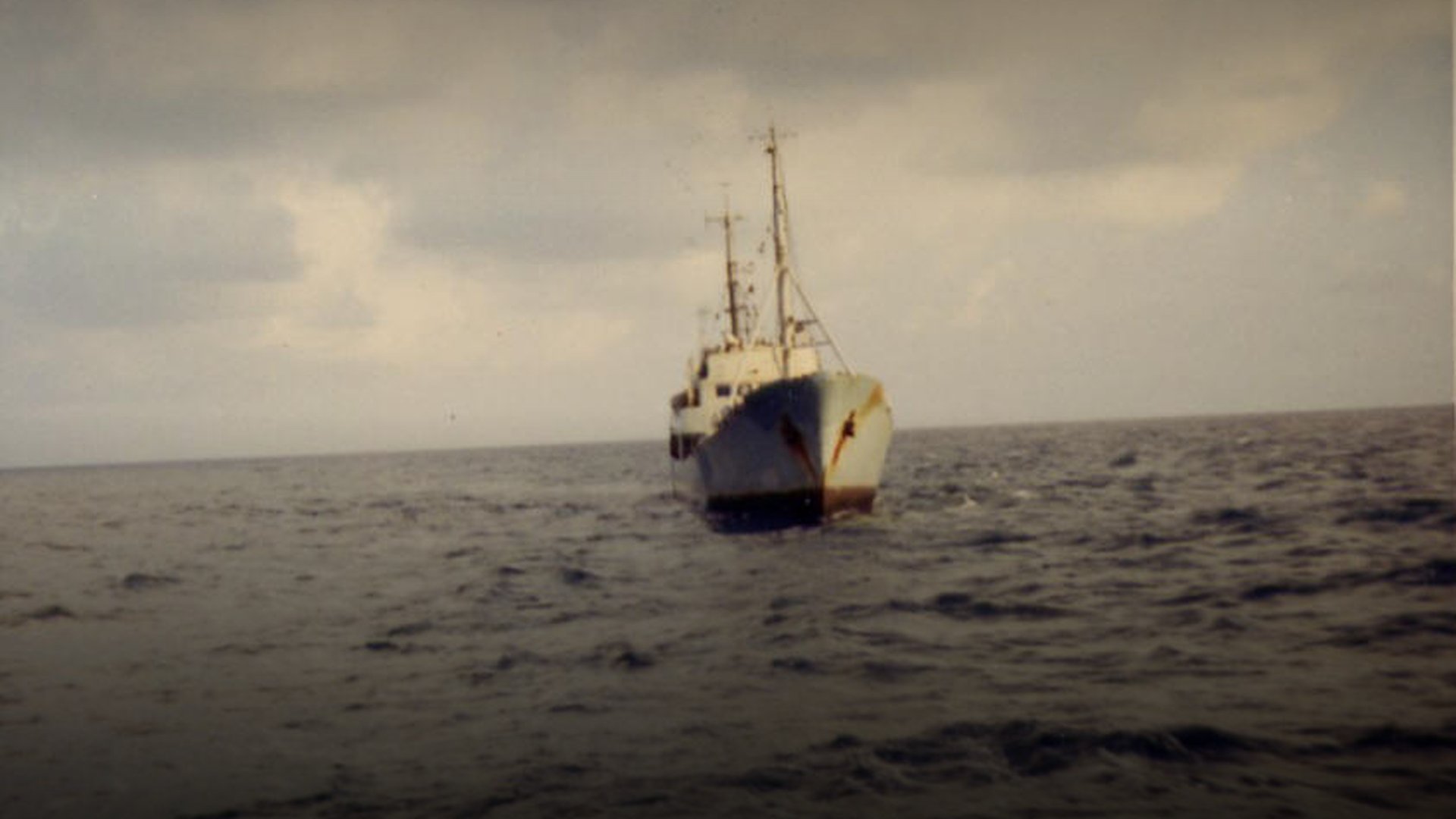 Chinese Vessels Harass US Navy Ship Impeccable