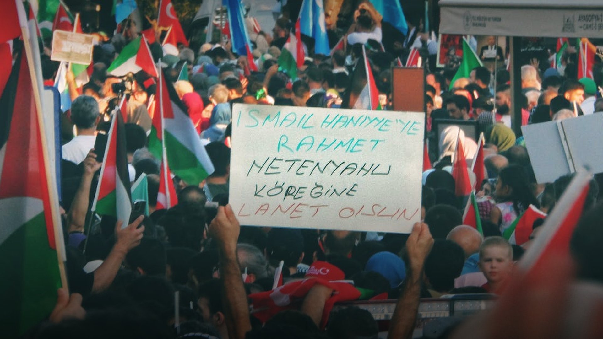 NATO Begins Air Campaign Against Gaddafi Forces