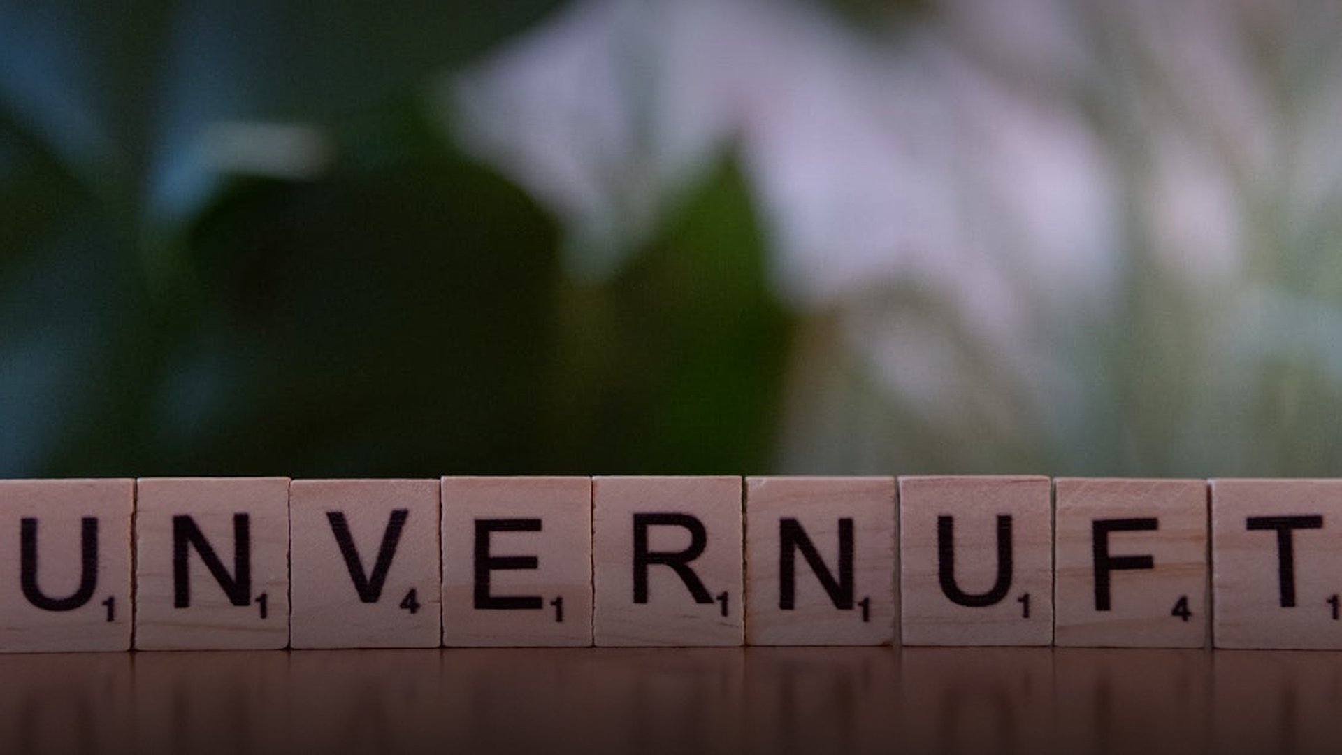 President Saleh Severely Injured in Presidential Palace Bombing