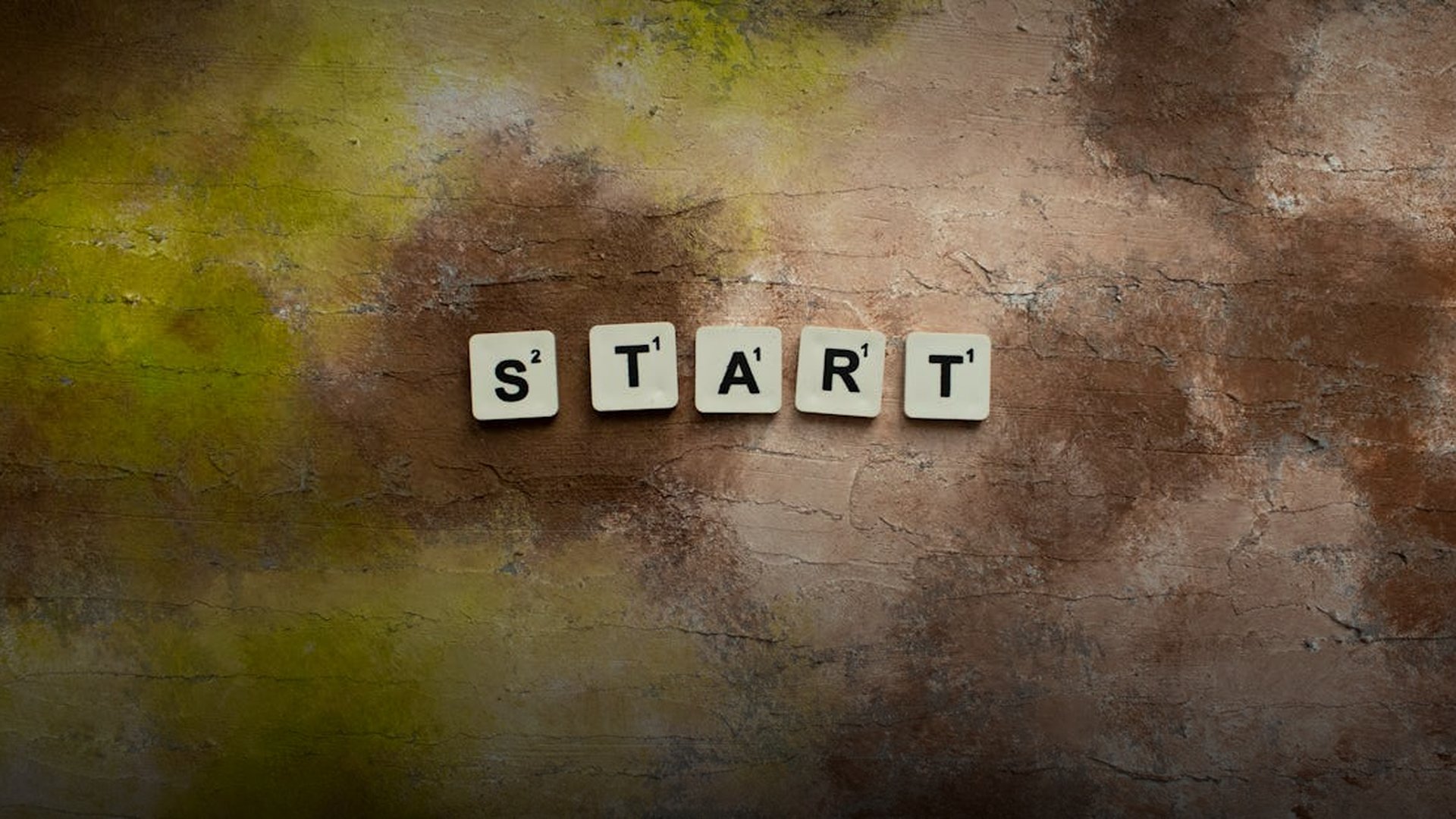 Syrian Forces Begin Massive Artillery Bombardment of Homs