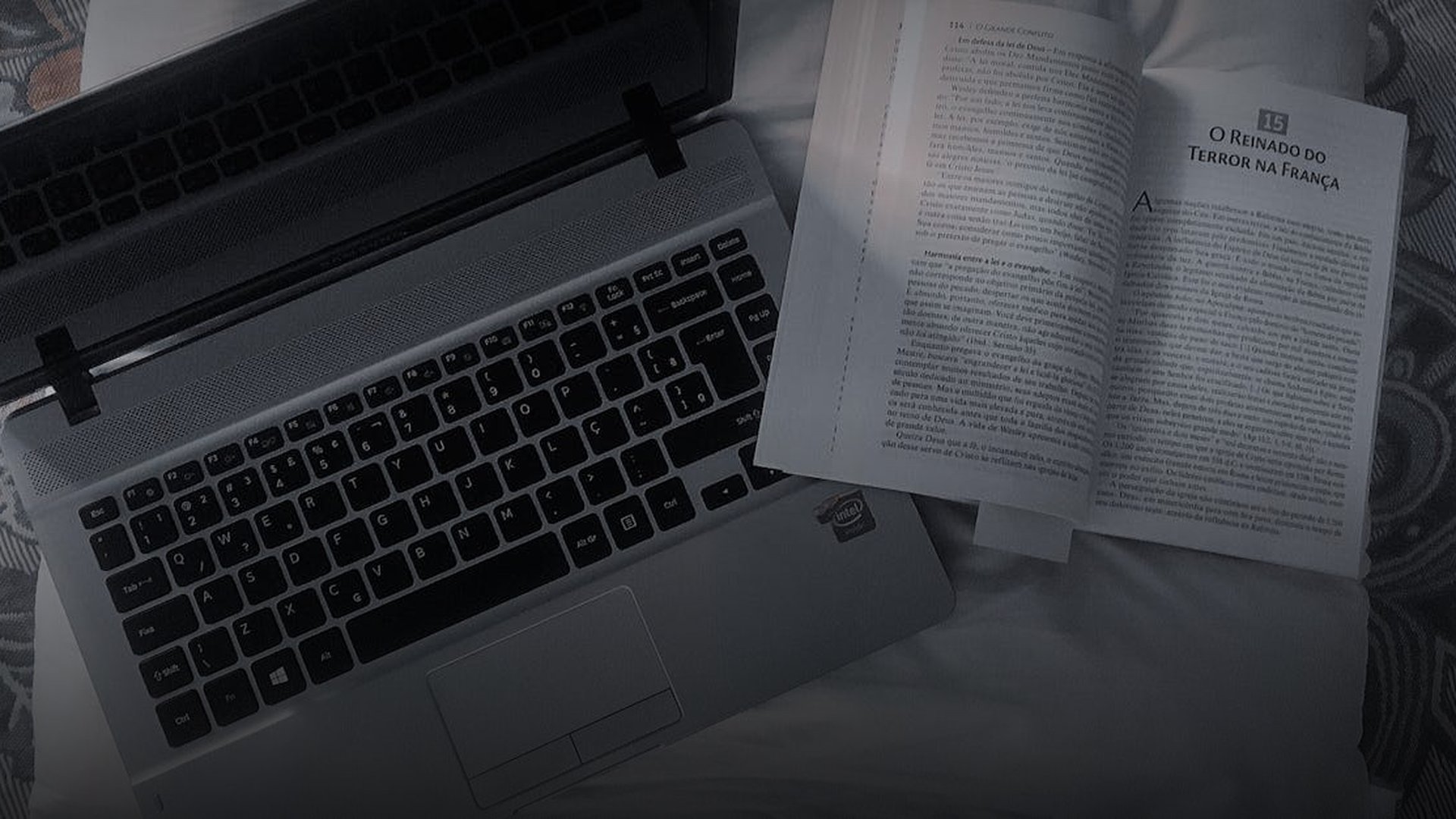 Al-Shabaab Launches Complex Attack on Mogadishu Hotel, Siege Continues